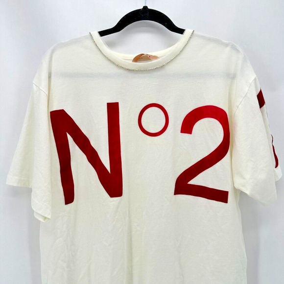 No. 21 Embellished T Shirt Ivory Red Velvet Logo Size 4 Rhinestone Glam Preppy - Picture 3 of 11